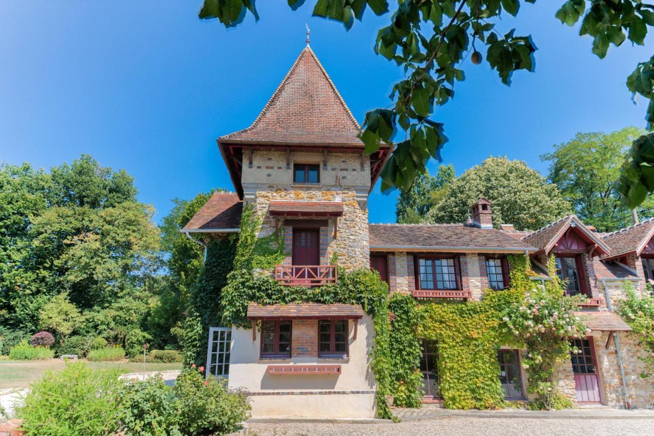 Апартаменти Manoir De La Comtesse Chailly-en-Biere Екстер'єр фото
