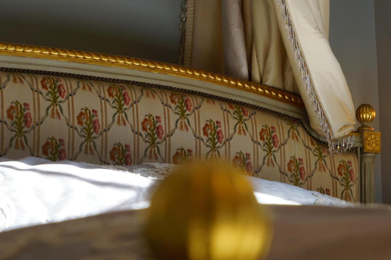 Апартаменти Manoir De La Comtesse Chailly-en-Biere Екстер'єр фото