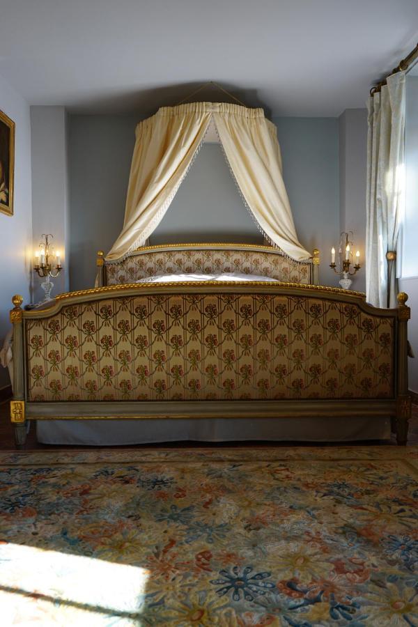 Апартаменти Manoir De La Comtesse Chailly-en-Biere Екстер'єр фото