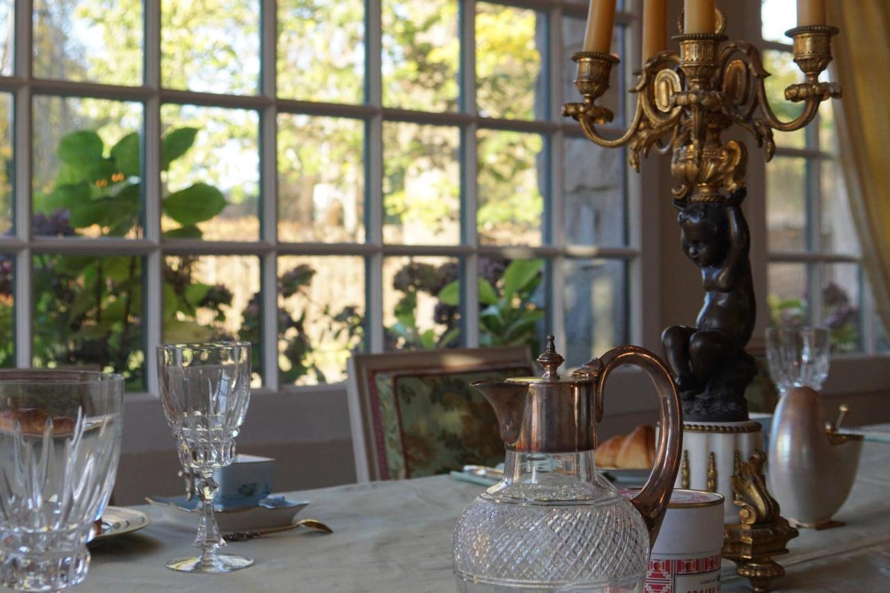 Апартаменти Manoir De La Comtesse Chailly-en-Biere Екстер'єр фото