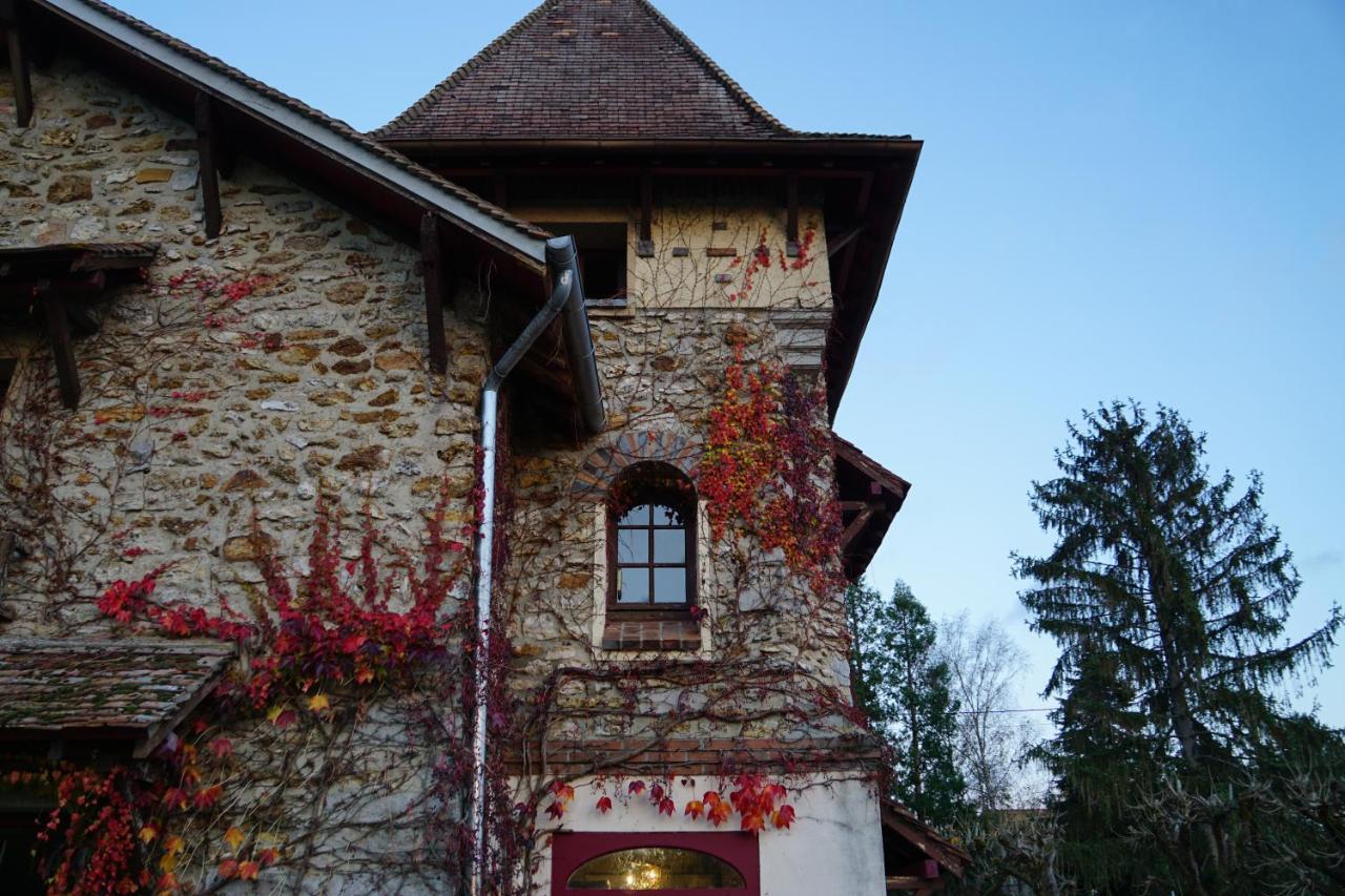 Апартаменти Manoir De La Comtesse Chailly-en-Biere Екстер'єр фото